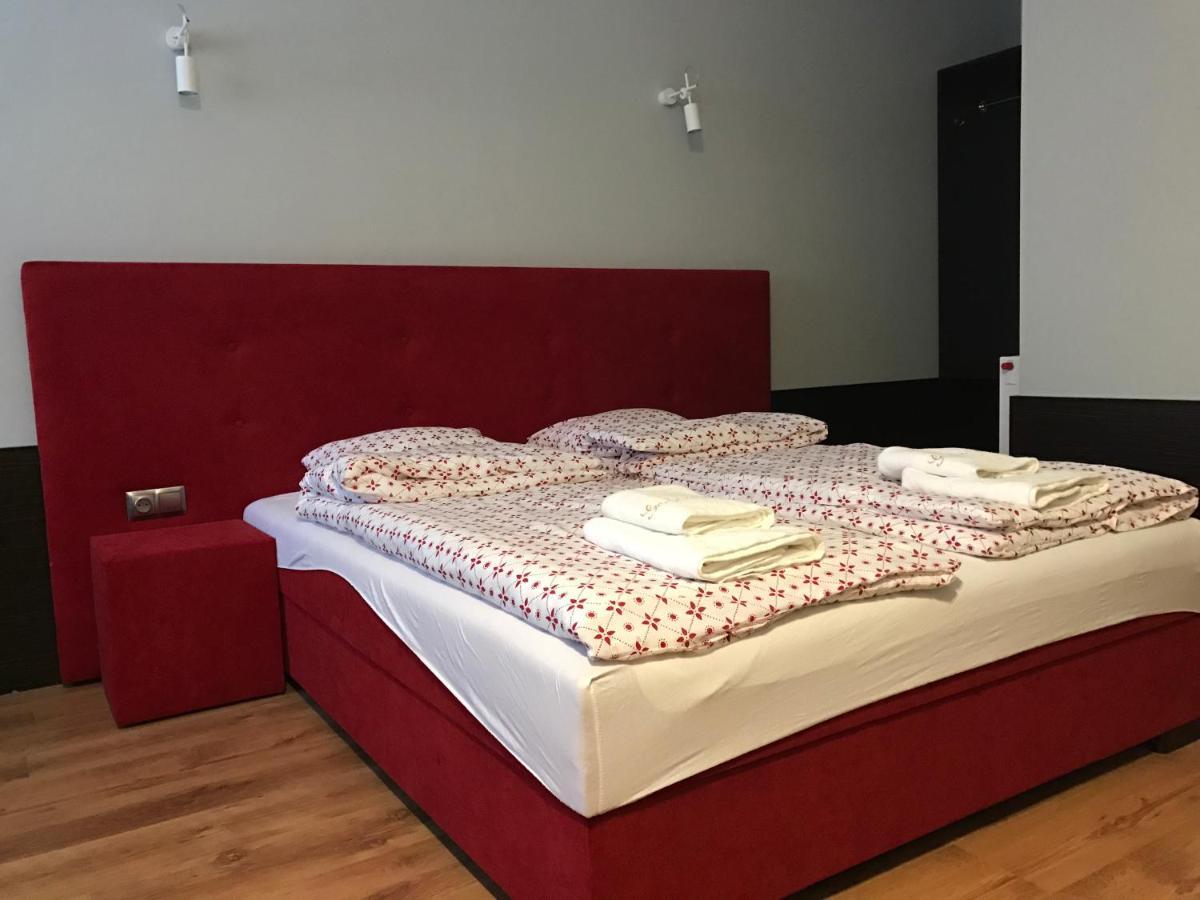 Gosciniec Krepa Otel Lipsko Dış mekan fotoğraf