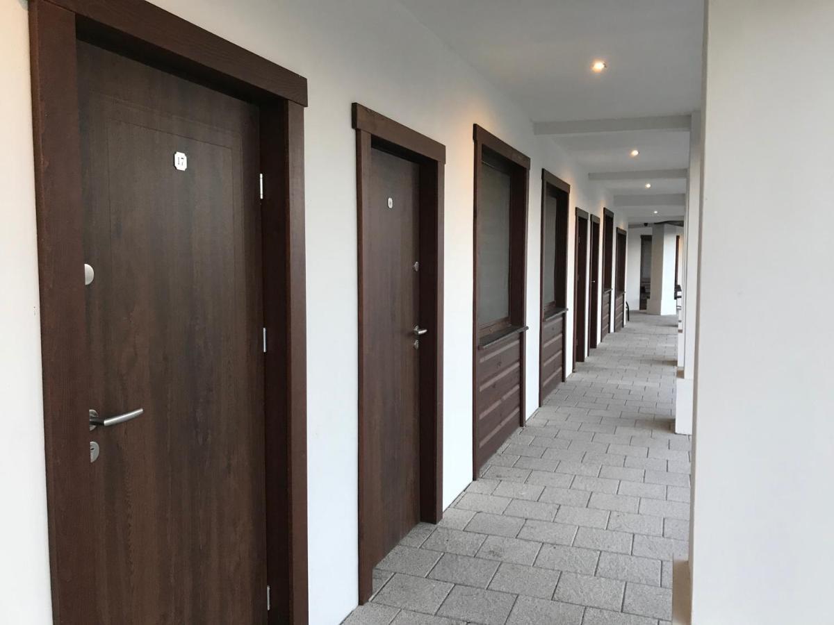 Gosciniec Krepa Otel Lipsko Dış mekan fotoğraf